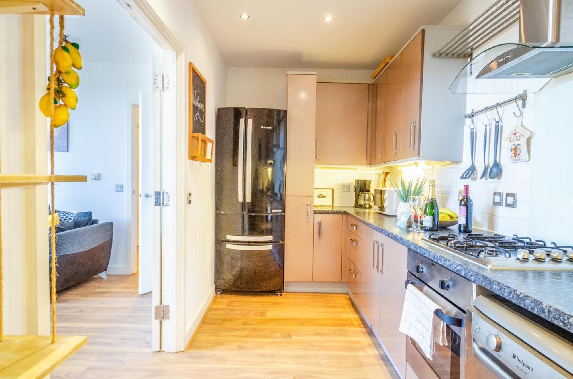 The Viewpoint - Modern Big 2 Bed Flat - Ideal For Longer & Business Travel Apartment