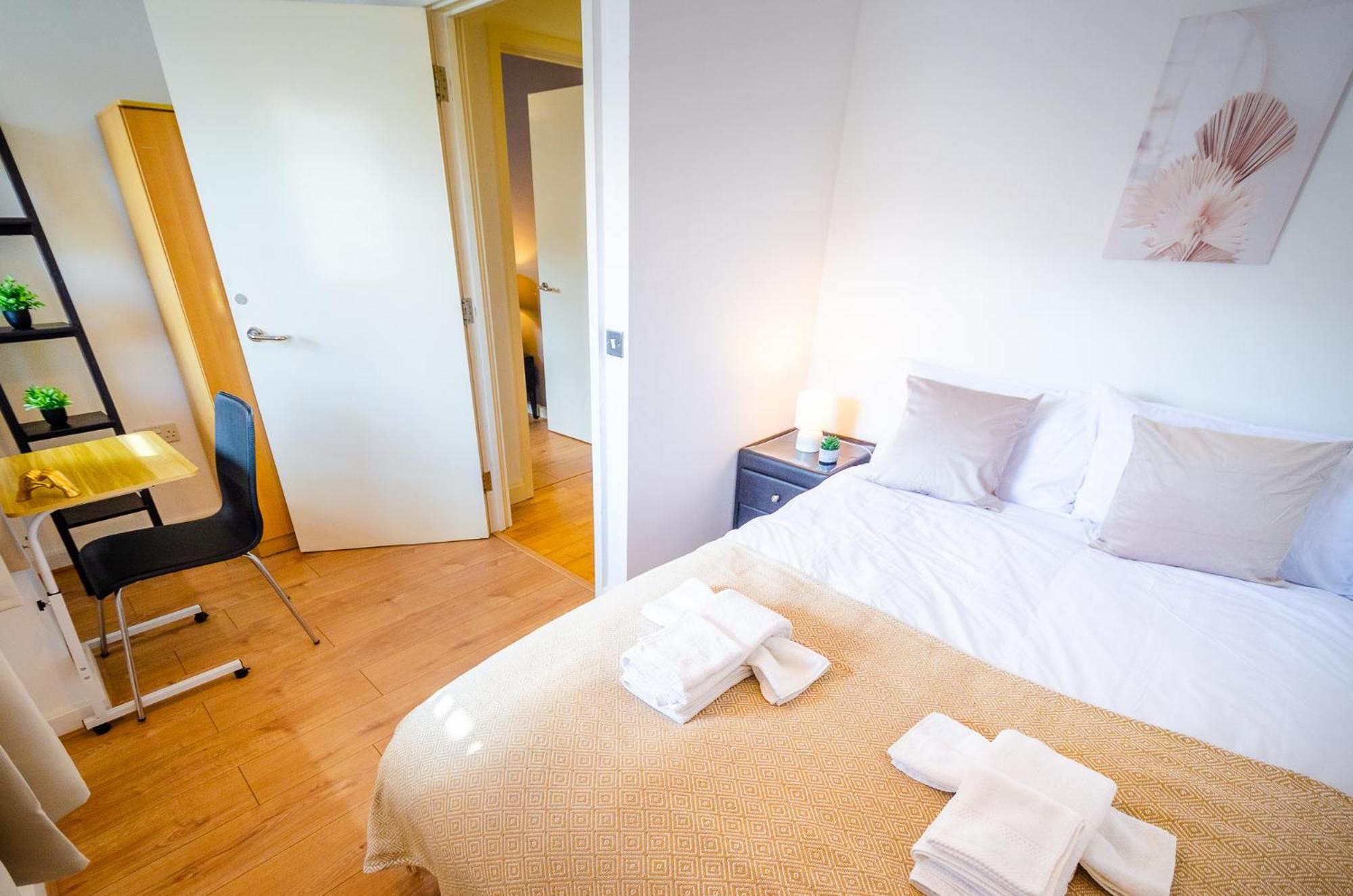 The Viewpoint - Modern Big 2 Bed Flat - Ideal For Longer & Business Travel *